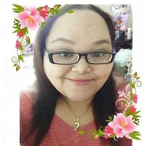 Meet your Posher, Desiree